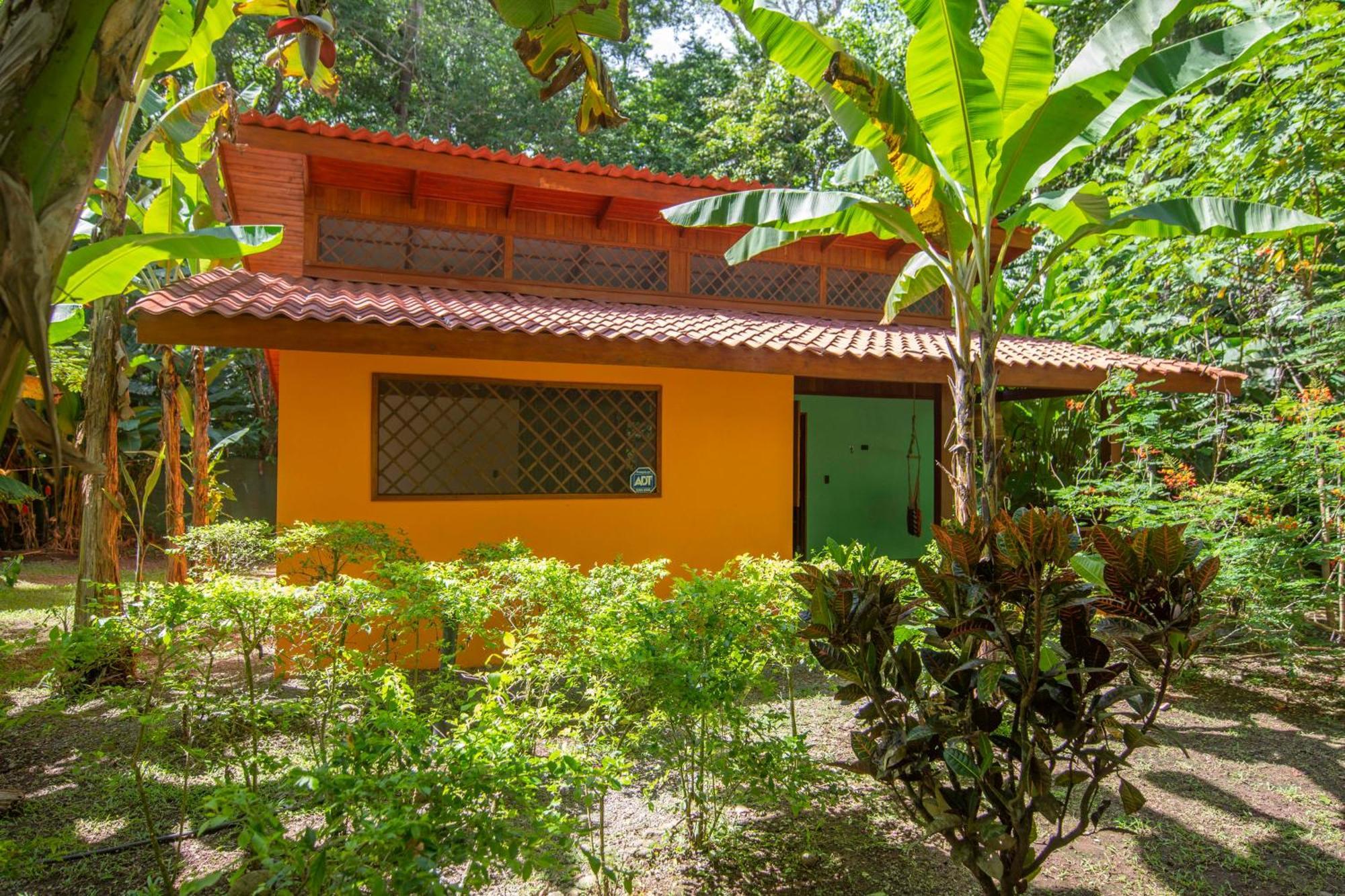 Villa Pina Dorada Dependencia Del Hotel Casa Merlin Puerto Viejo de Talamanca Екстериор снимка