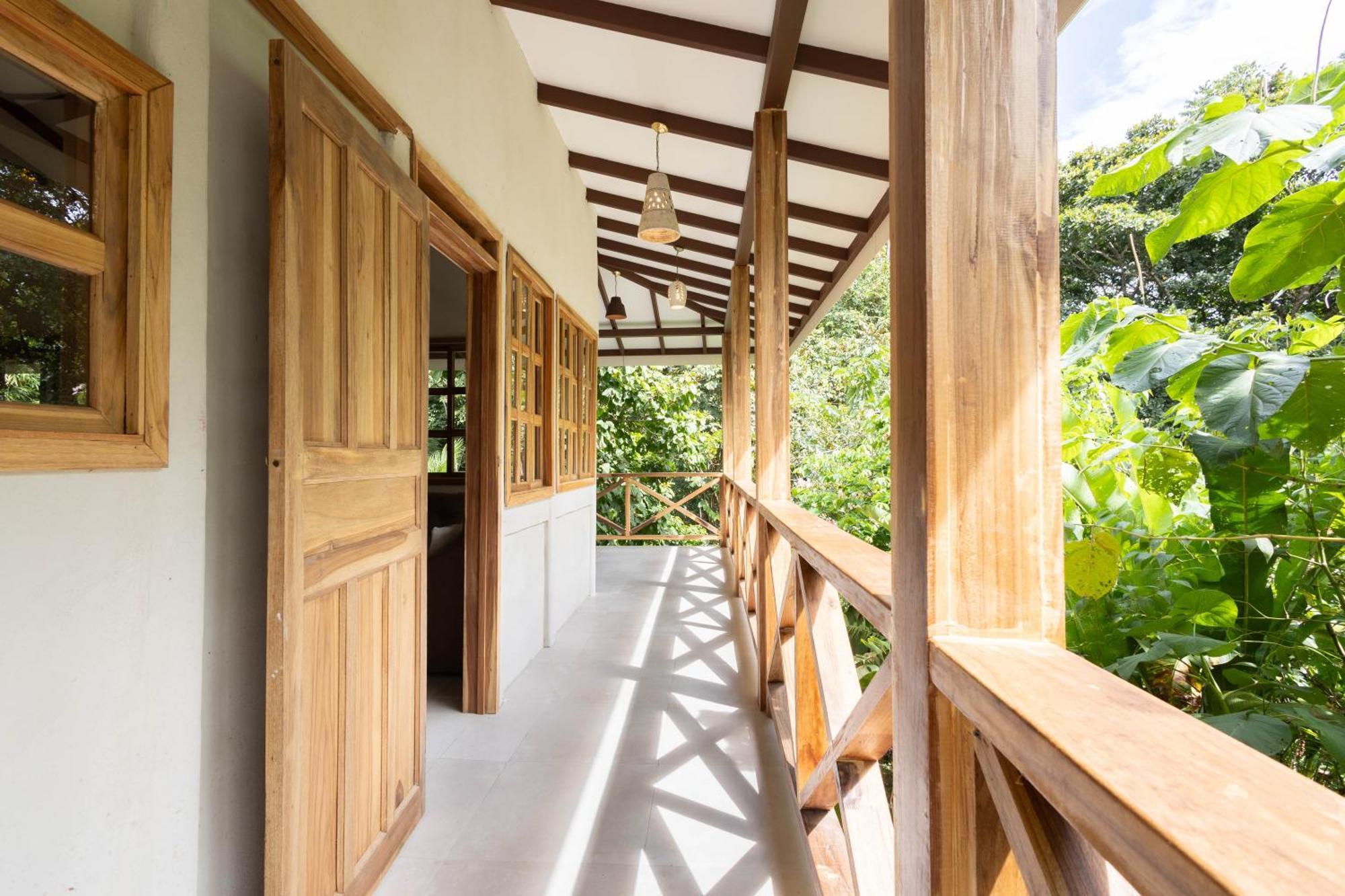 Villa Pina Dorada Dependencia Del Hotel Casa Merlin Puerto Viejo de Talamanca Екстериор снимка
