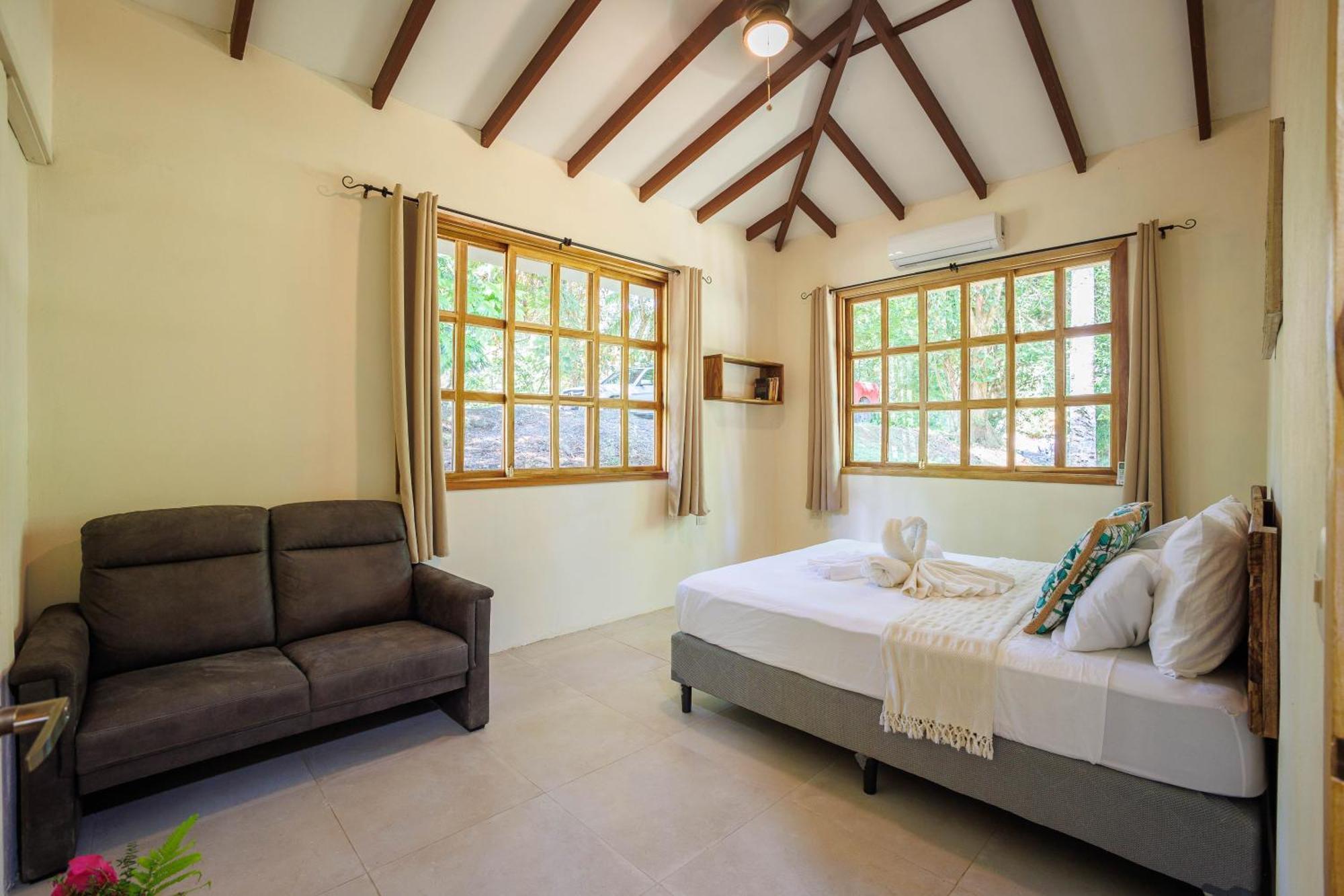 Villa Pina Dorada Dependencia Del Hotel Casa Merlin Puerto Viejo de Talamanca Екстериор снимка